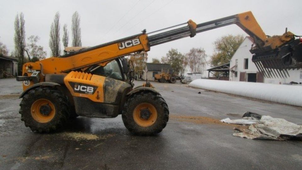 Přečtete si více ze článku Nakladač JCB 535-95